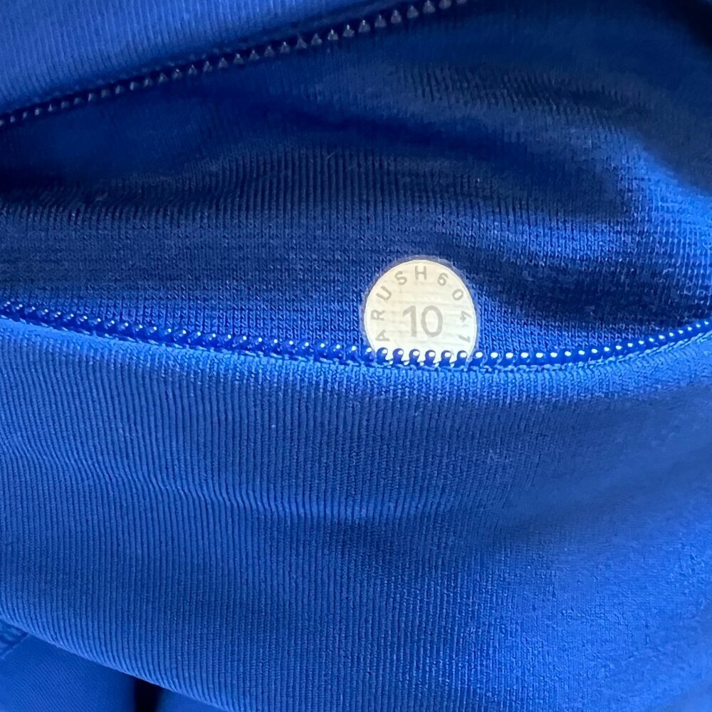Women's Lululemon Blue 7/8th Length Leggings Size 10 - Picture 5 of 5